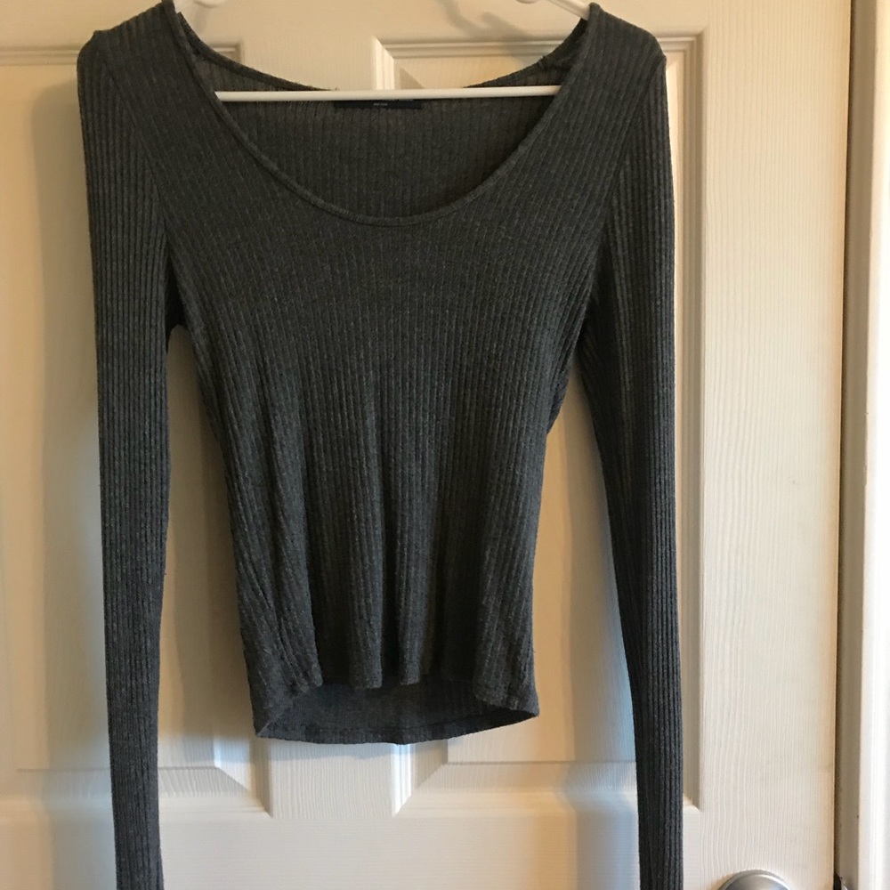 Long Sleeve brandy melville shirt